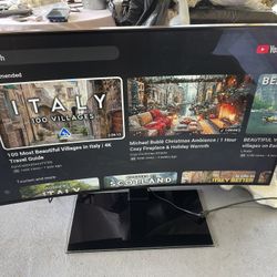 Samsung 55” Curved Smart TV 4K With Remote Control. $100 Firm On Price