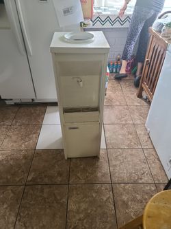 Water Dispenser