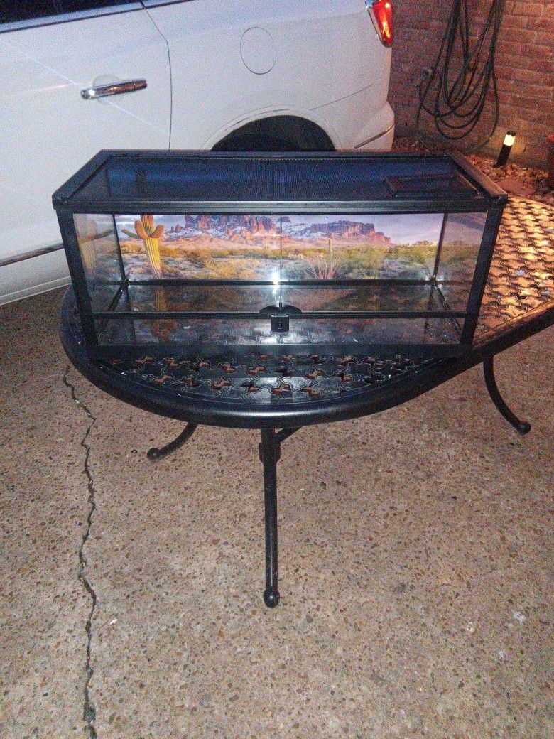 Reptile Tank