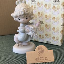 Precious Moments Collectible 