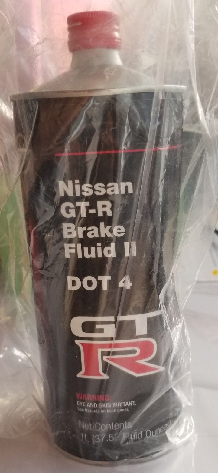 Nissan GTR Brake Fluid Dot 4
