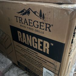 PORTABLE TRAEGER PELLET GRILL SMOKER New In Box 