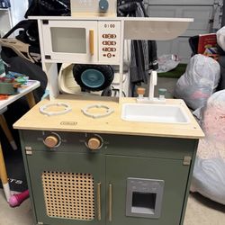 Toddler Wooden Kitchen