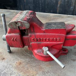  Vintage Craftsman Vise