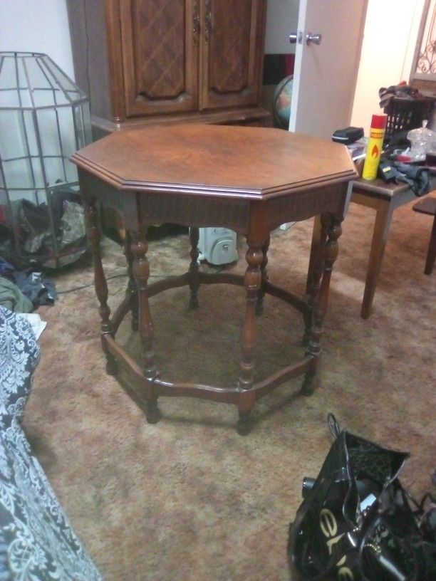 1920s Antique Octogone Center Table