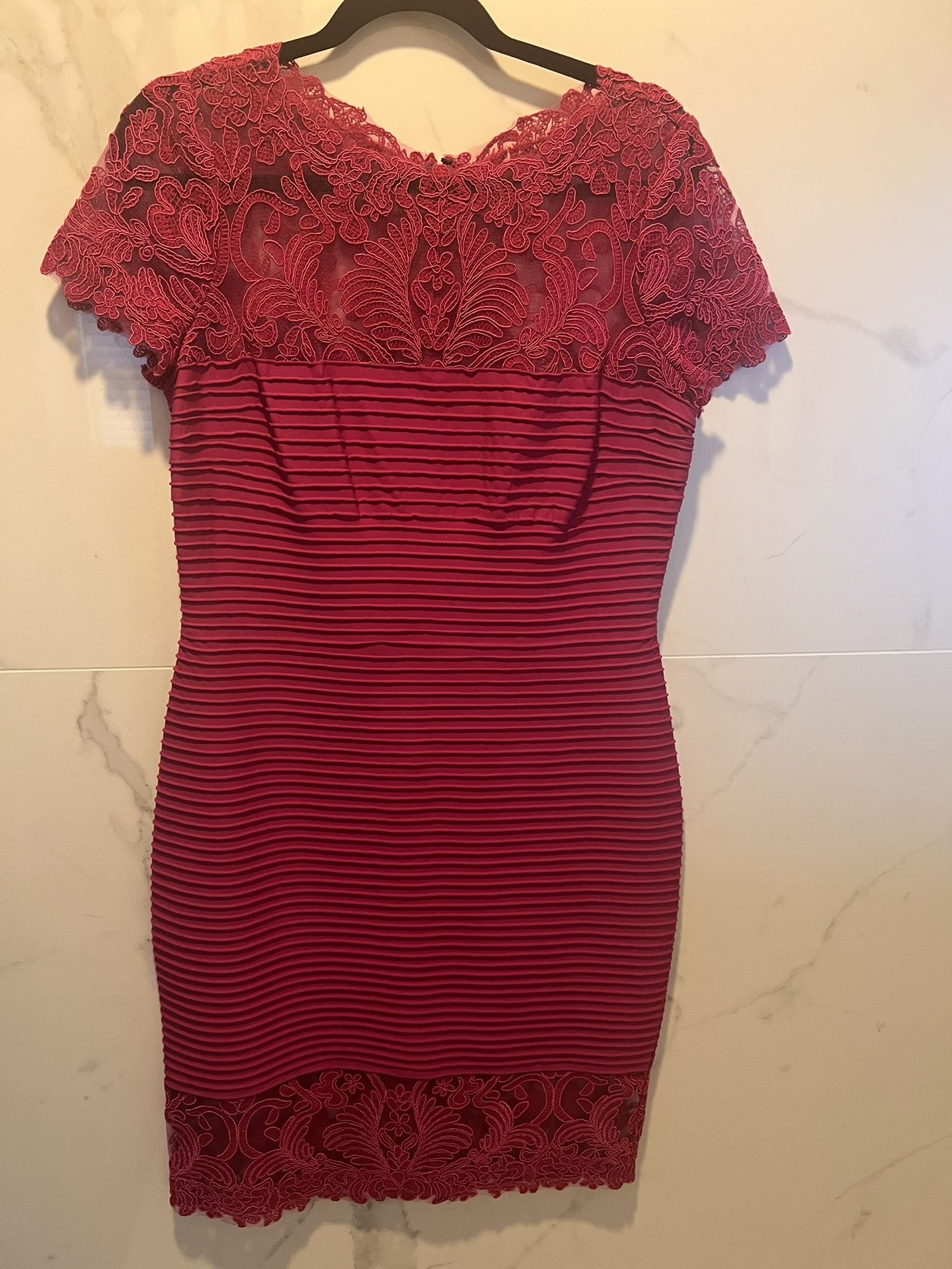 Tadashi shoji Dress, Large