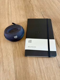 TAG Heuer travel case + TAG Heuer Moleskine