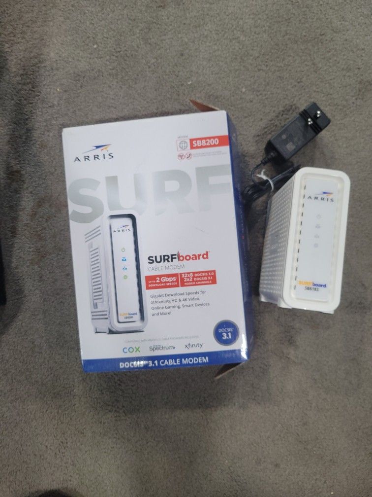 Arris SB8200 Surfboard DOCSIS 3.1 Cable Modem, White
