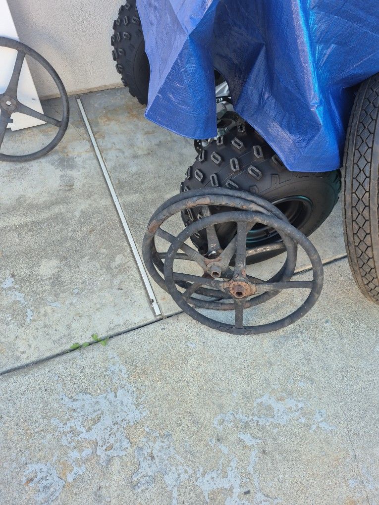 1929 model a steering wheel Just Today 40$ All Four