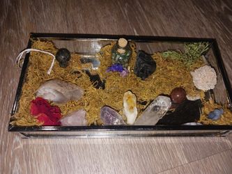 Crystal Garden! All Items Attached To Mirror