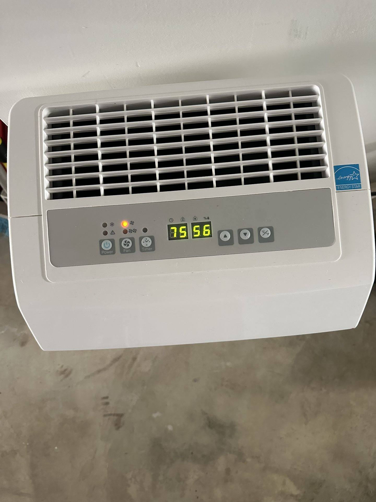 Dehumidifier