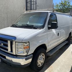 2014 Ford E-250