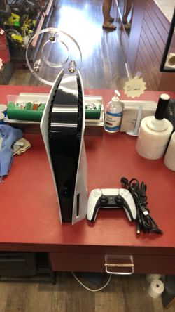 1003 Sony PS5 Original Disc Edition Console W/ 1 Controller, HDMI & Power Cable 019820