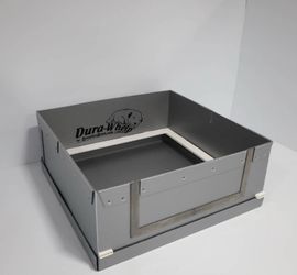 Clean Dura-Whelp whelping box