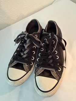 CONVERSE WOMENS SIZE 9 MENS 7