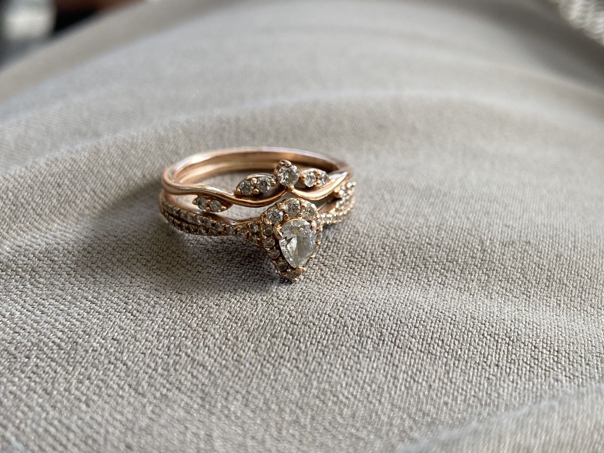 1KT Rose Gold Diamond Engagement Ring And Wedding Band