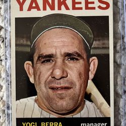 Yogi Berra 1964 Yankees Topps Baseball Card #21