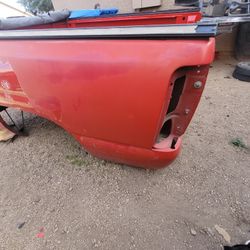  Short Bed Damage  2004 To 2006 Chevrolet Silverado 