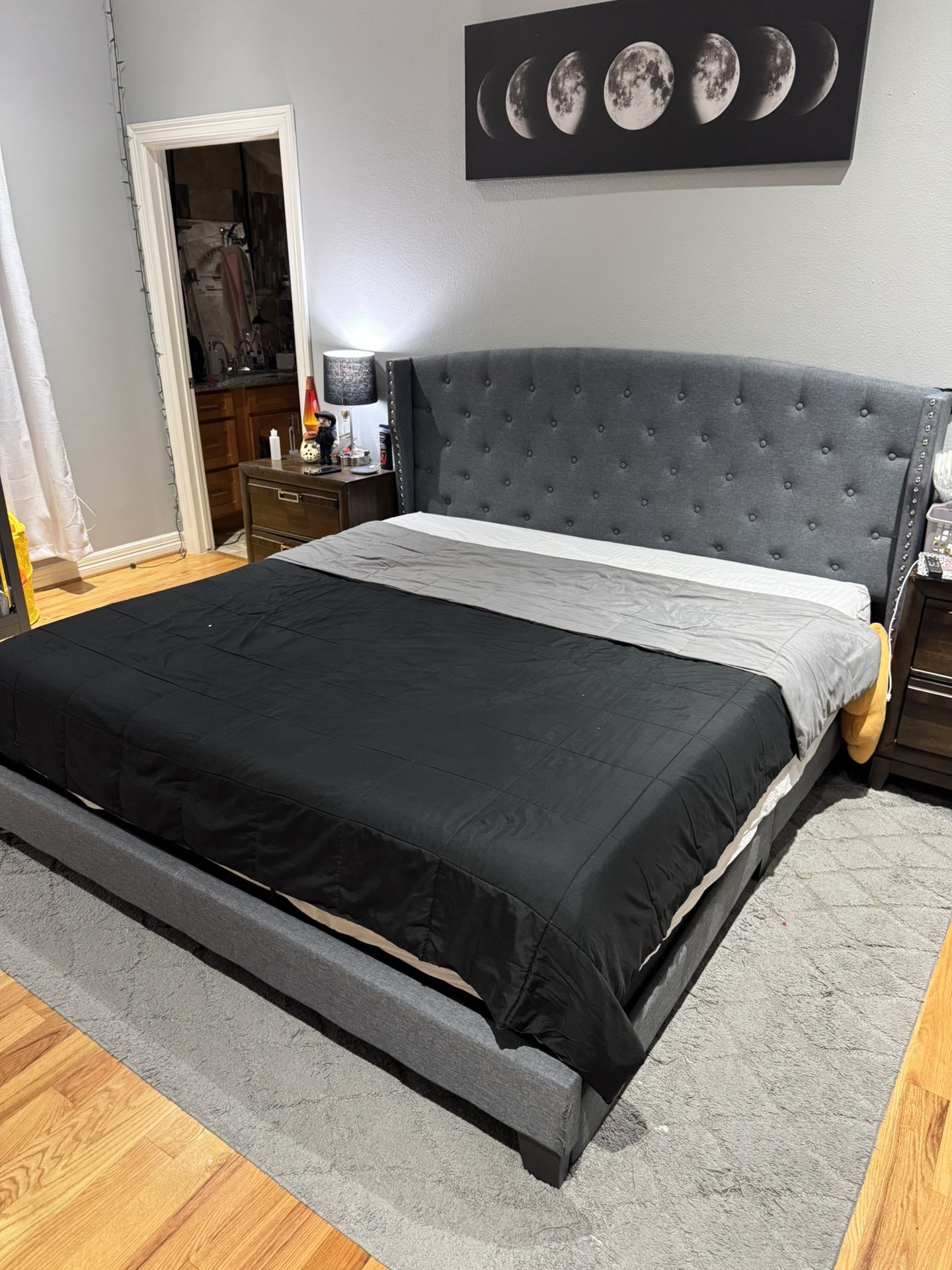 King Bed With Adjustable Base & Frame