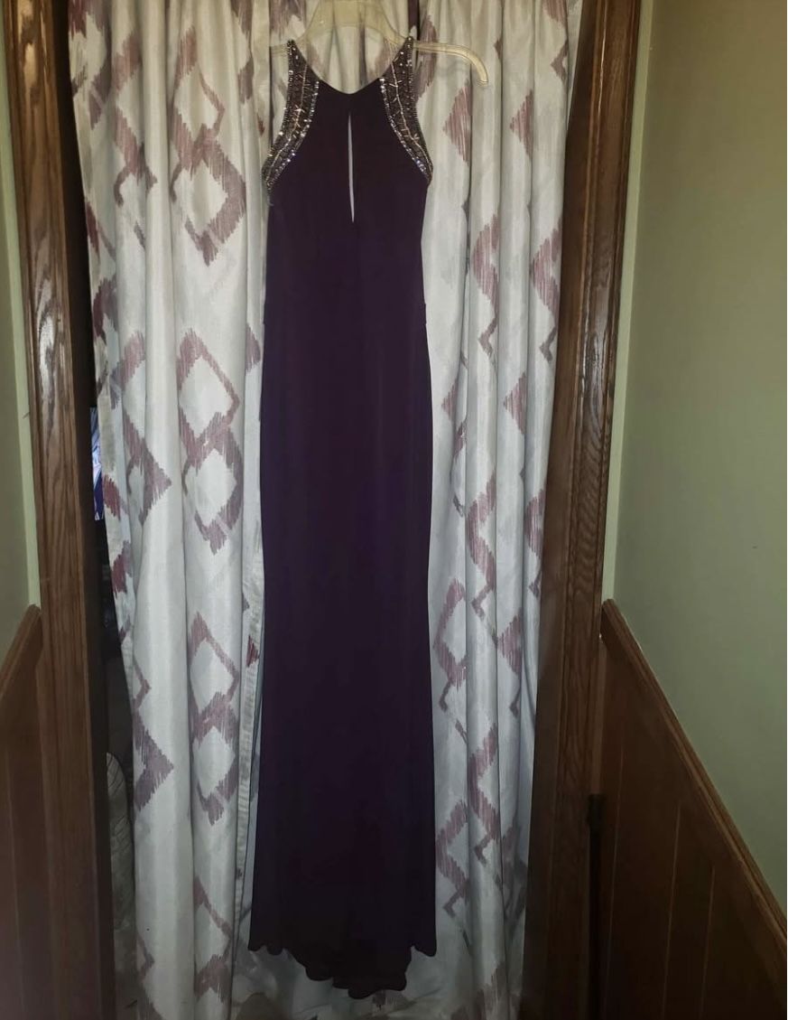 “La Femme” Purple Prom Dress Size 0