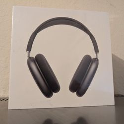 🔥 AirPods Max With Smart Case  Brand New Sealed Premium Sound 🐐