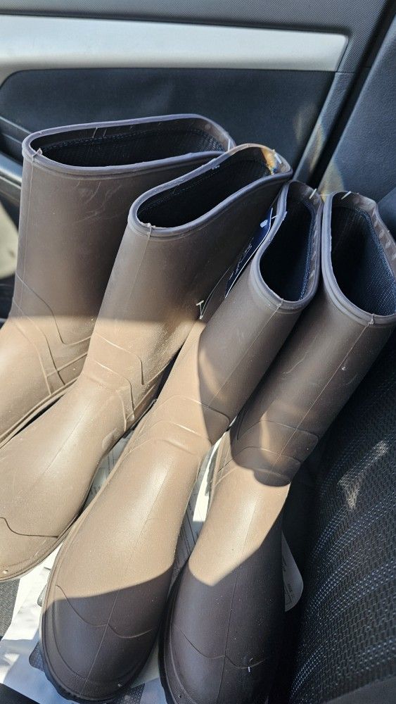 Rain Boots New 