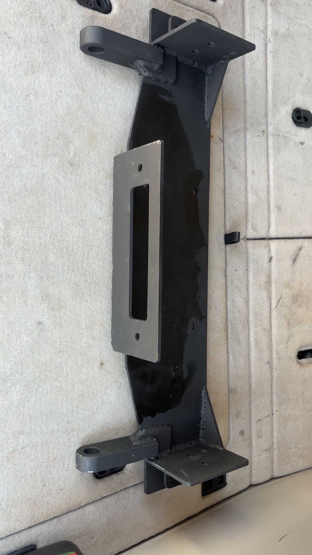 WK / XK HIDDEN WINCH MOUNT bracket 2005 - 2010 jeep grand cherokee/ jeep commander