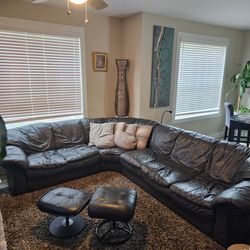 Sectional couch