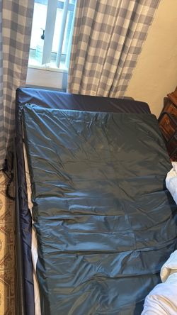 Medical hospital bed
