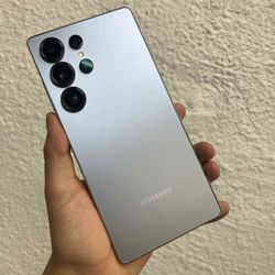 Samsung S25 ULTRA UNLOCKED 
