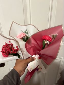 Mother’s Day single candle