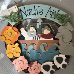 Noah’s Ark Wreath 