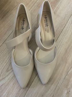 Pointed Toe Heels size 6 1/2