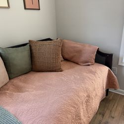Twin Daybed With Mattress 