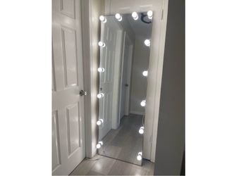 Full Length Mirror with Led dimming light bulbs