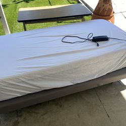 King Koil Frontier2 Adjustable Twin Bed