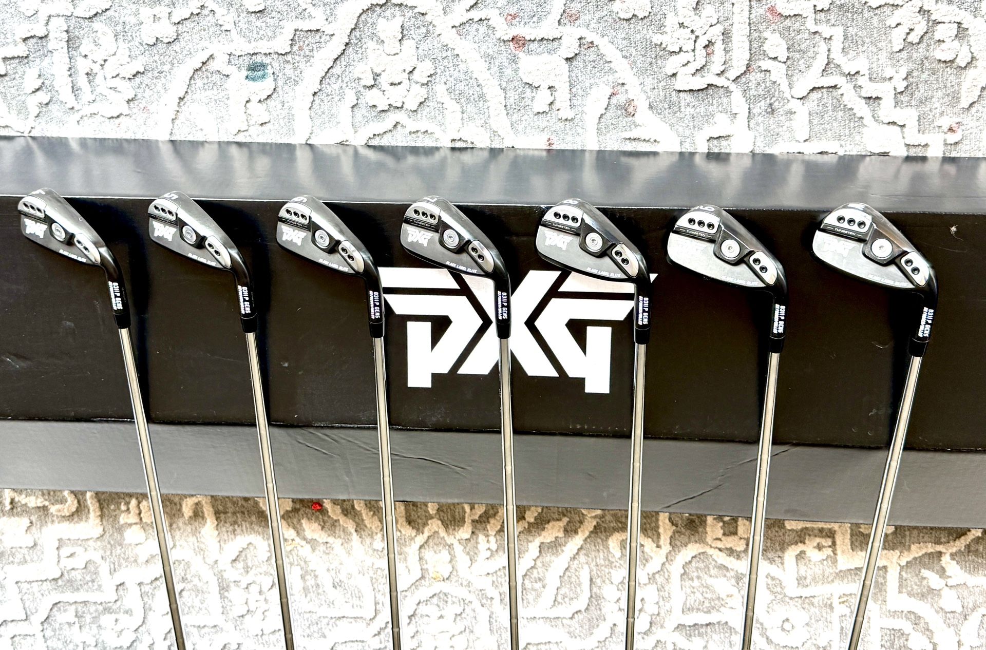 PXG -GEN-5 (4-W) BLACK LABEL ELITE 7 Clubs Stiff Shaft