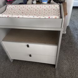 Changing Table With Changing Pad