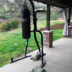 Heavy Bag With Speed 