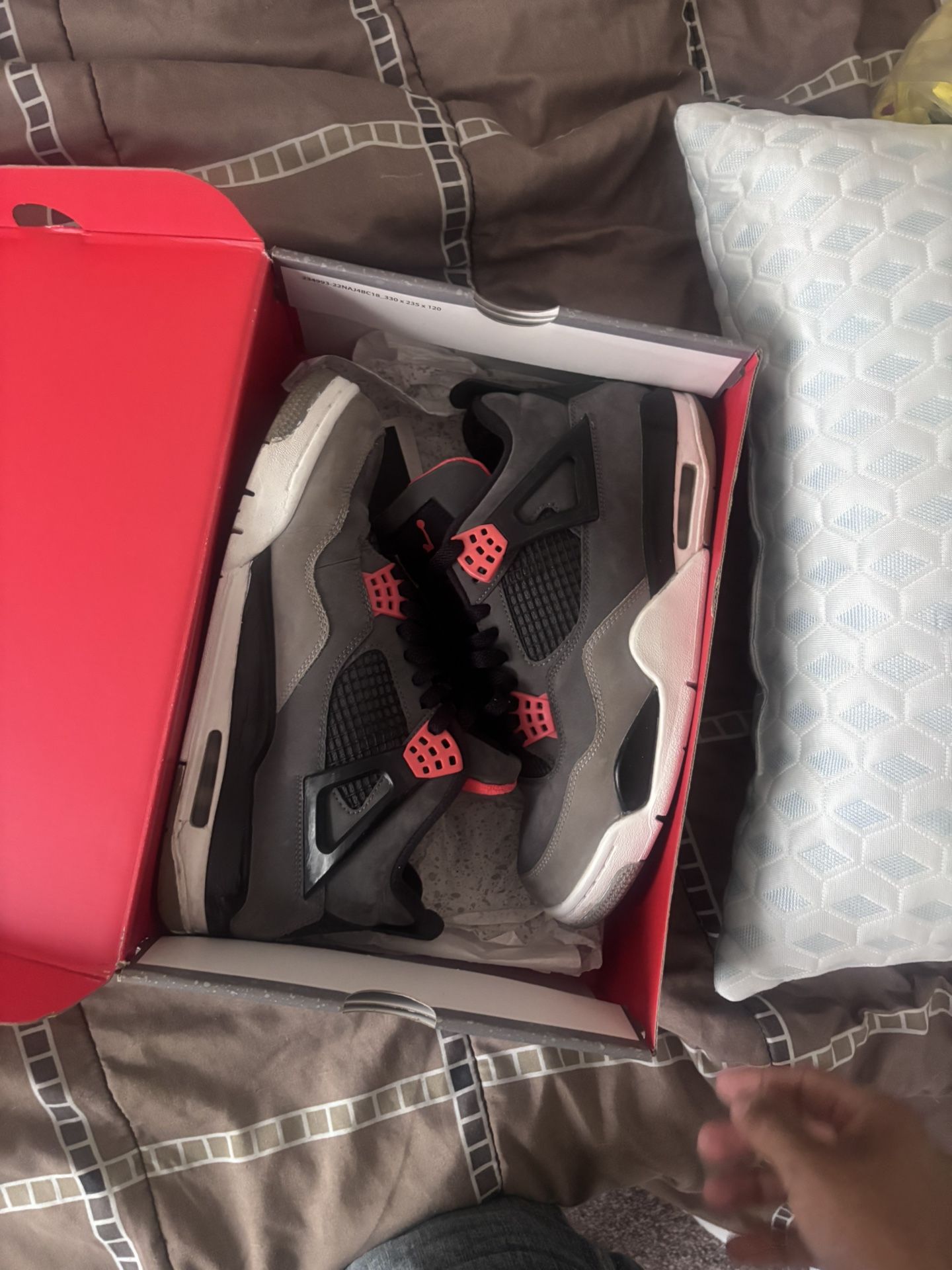 Infrared 4s