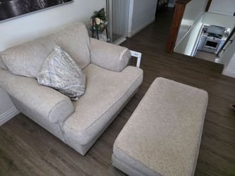 Chair with Ottoman