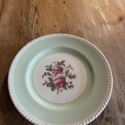 Vintage Johnson bros plate