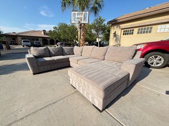 Sectional Couch - Free Delivery