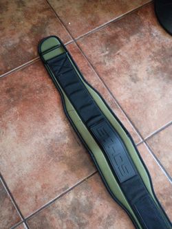 Lifting belt XL great condition