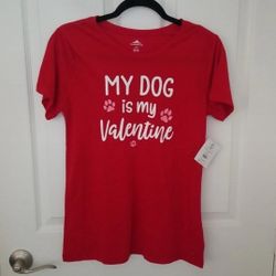 Women's Valentine's Day Tshirt Size Medium 