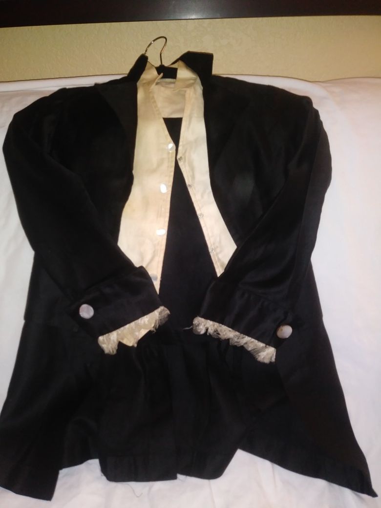 Antique original late 1800s early 1900s children's tuxedo (MAKE ME AN OFFER)
