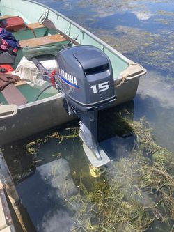 Yamaha 4 Stroke Outboard Motor - 15 HP