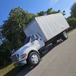 2003 Ford F650
