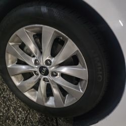 Brand New Kumho Tires Set 350.00 Size 18