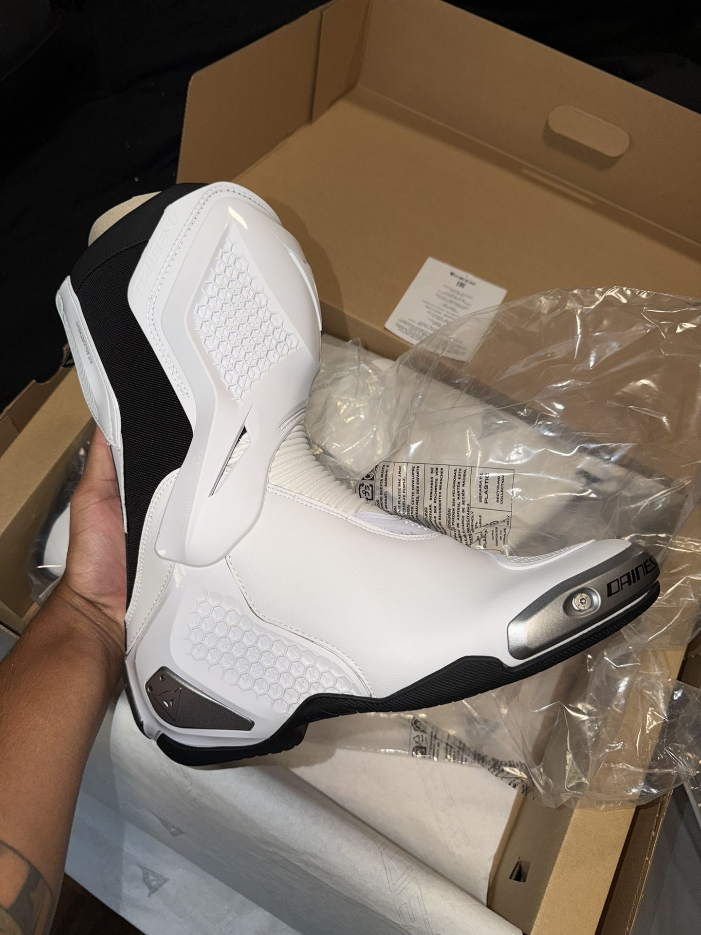 DAINESE TORQUE 4 ALL WHITE BOOT